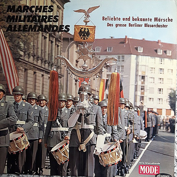Deutsche Marschmusik by Das Grosse Berliner Blasorchester