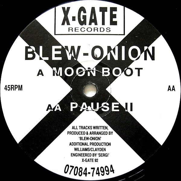 Moon Boot / Pause II by Blew-Onion