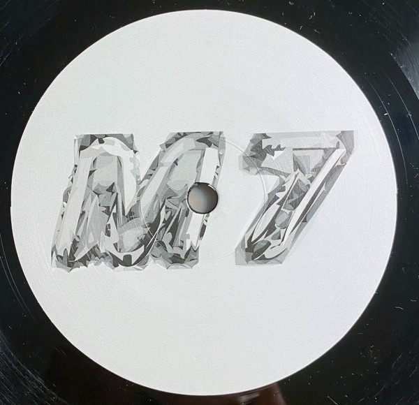 M7 by Maurizio