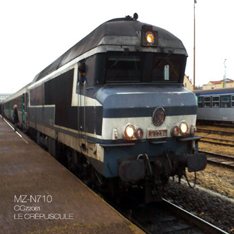 CC 72061 - Le Crépuscule by MZ-N710