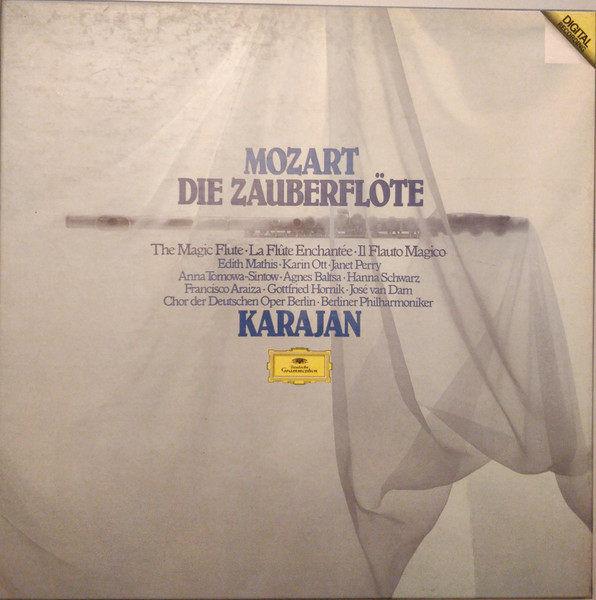 Die Zauberflöte by Wolfgang Amadeus Mozart