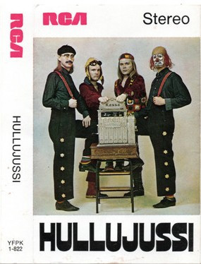 Hullujussi by Hullujussi